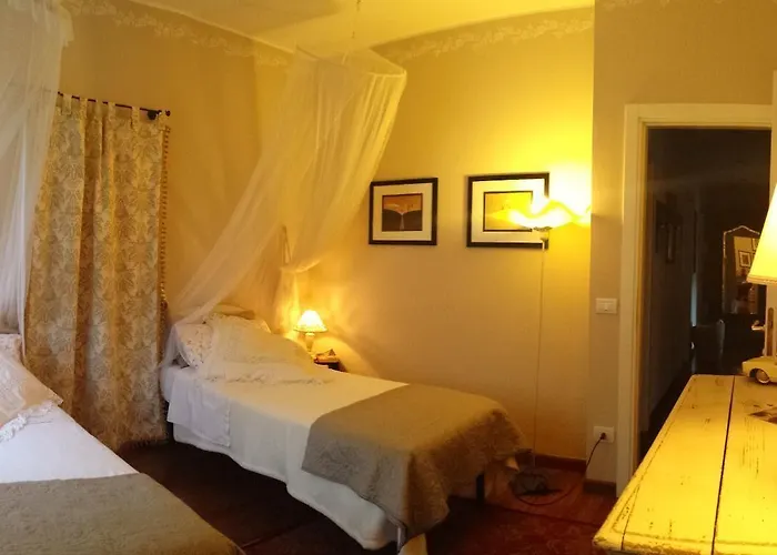 Teapot House Bed & Breakfast 3*